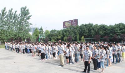 2015合肥云顶国际彩晶事业部消防演练：“清静第一，，，，，，，预防为主”