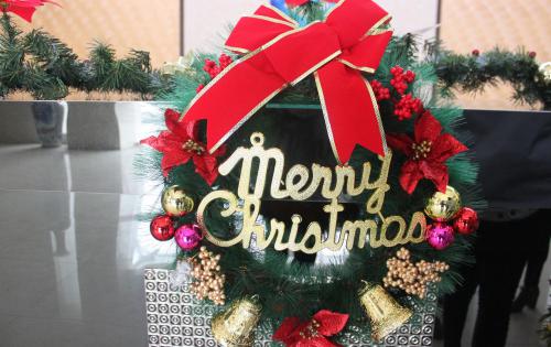 特别的礼 给特别的你——记合肥云顶国际欢喜圣诞行