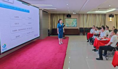 在书香中探寻利润的密码——合肥云顶国际2024首届念书会《创立利润》